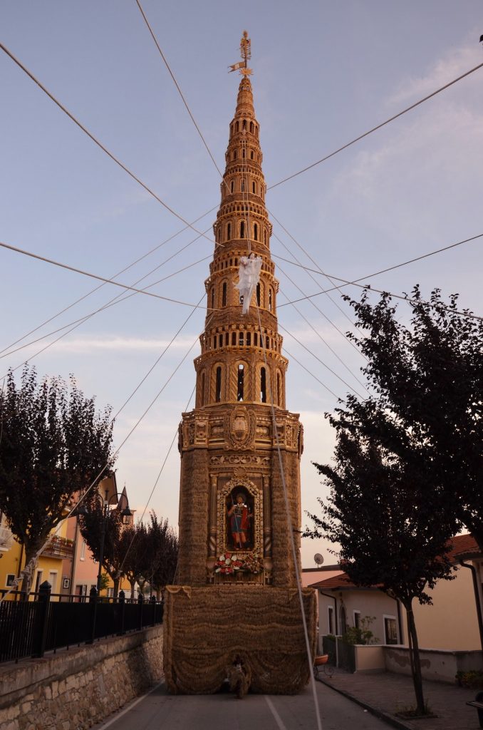 Alzata del Giglio di Grano